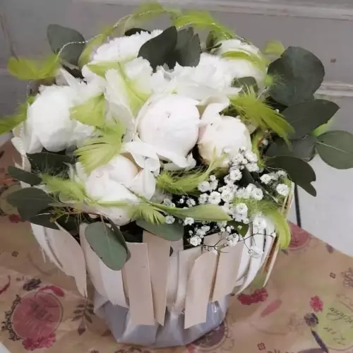 bouquet avec pivoines