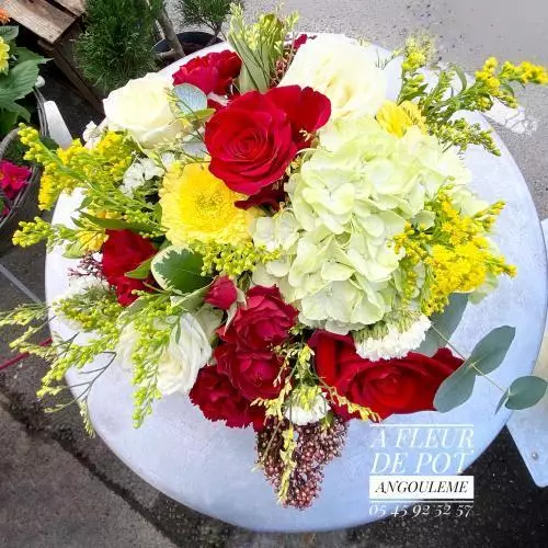 A FLEUR DE POT ANGOULÊME- 05 45 92 52 57 Bouquet de Fleurs