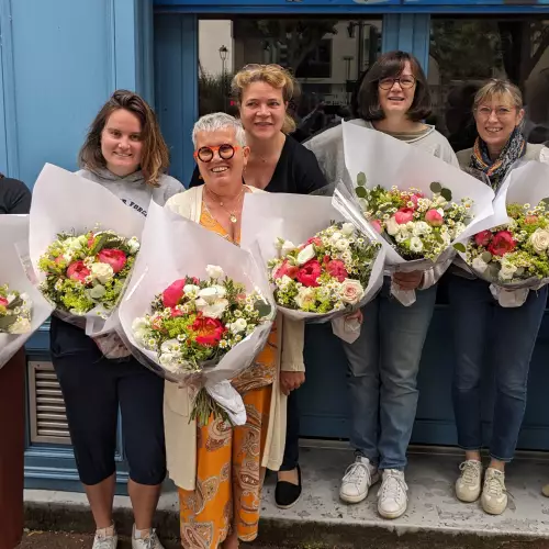 Atelier floral bouquet de fleurs de saison
