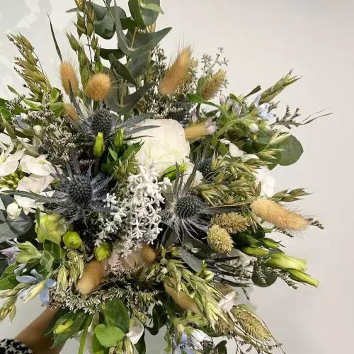 BOUQUETS FLEURS SSECHEES
