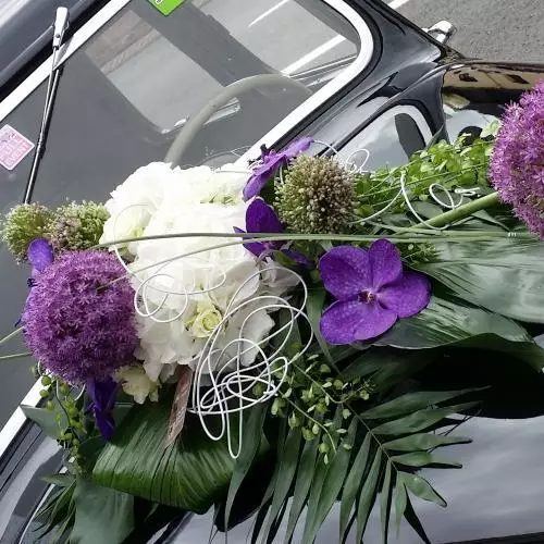 décoration mariage voiture