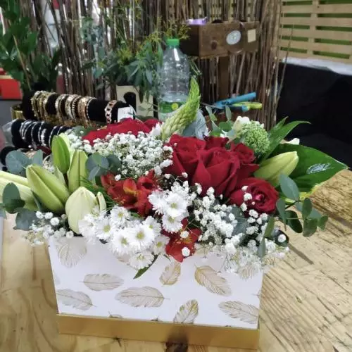 Box flowers multi