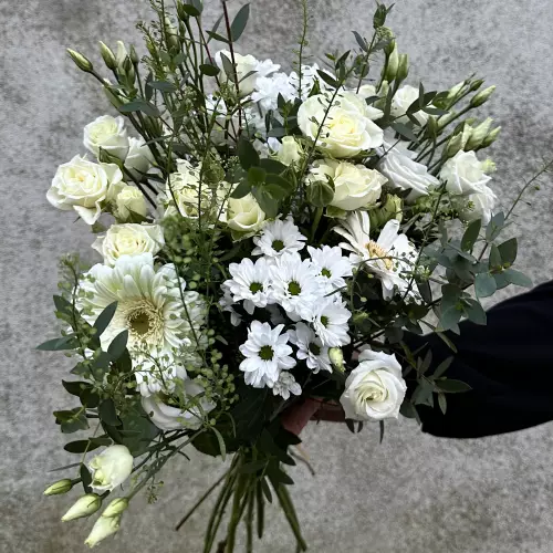 Bouquet blanc du fleuriste